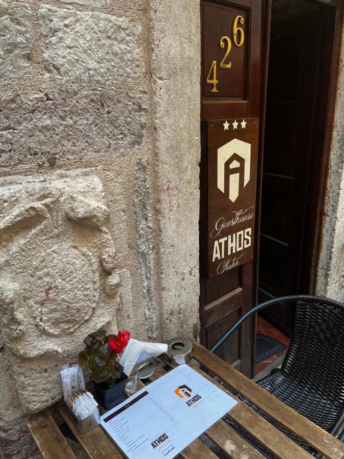 Athos Guesthouse Kotor Bagian luar foto